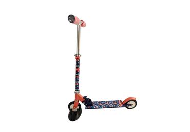 Sniega skrejritenis ar riteņiem un slēpēm - 1