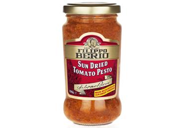 Pesto FILIPPO BERIO ar saulē kaltētiem tomātiem 190g