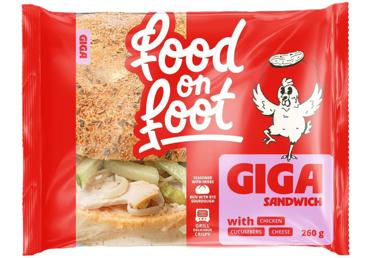 Sviestmaize Giga ar vistas gaļu, gurķi, sieru FOOD ON FOOT 260g - 1